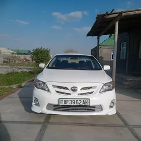 Toyota Corolla 2011