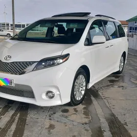 Toyota Sienna 2017