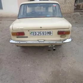 Lada 2104 2022