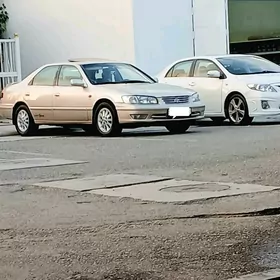 Toyota Camry 2000