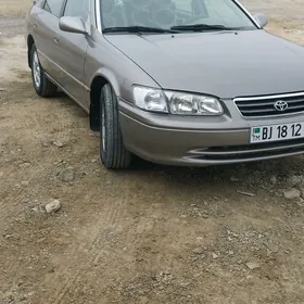 Toyota Camry 1998