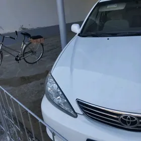 Toyota Camry 2003