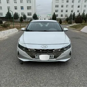 Hyundai Elantra 2021