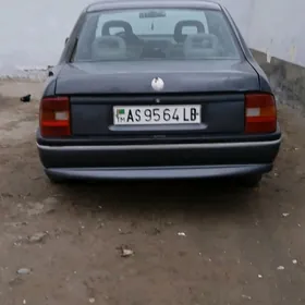 Opel Vectra 1989