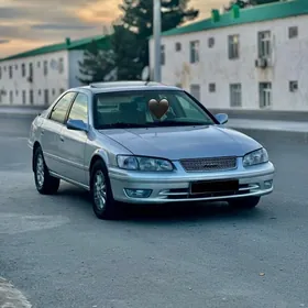 Toyota Camry 2000