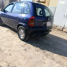 Opel Vita 1995