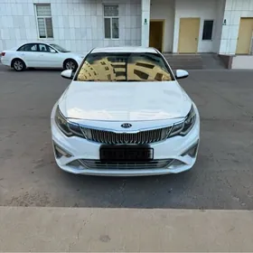 Kia Optima 2019