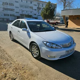 Toyota Camry 2003