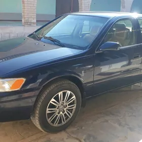 Toyota Camry 1998