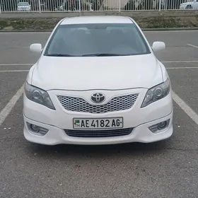 Toyota Camry 2010