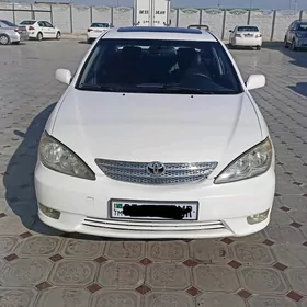 Toyota Camry 2004