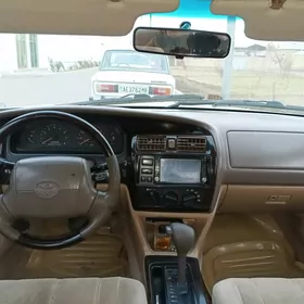 Toyota Avalon 1996