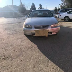 Toyota Camry 1997