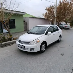 Nissan Versa 2010