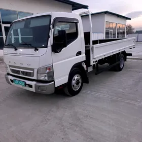 Mitsubishi Canter 2023