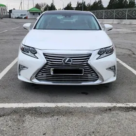 Lexus ES 350 2016