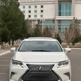 Lexus ES 2017