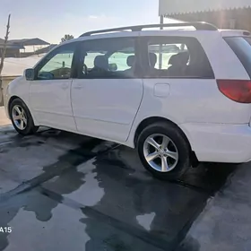 Toyota Sienna 2007