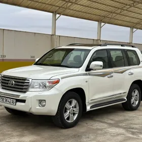 Toyota Land Cruiser 2011