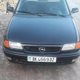 Opel Astra 1996