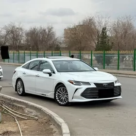 Toyota Avalon 2019