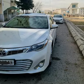 Toyota Avalon 2013