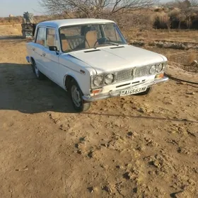 Lada 2103 1980