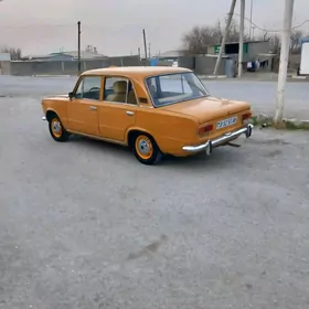 Lada 2104 1985