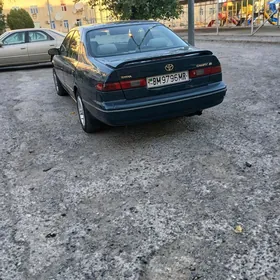 Toyota Camry 1998