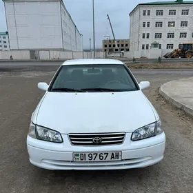 Toyota Camry 1997