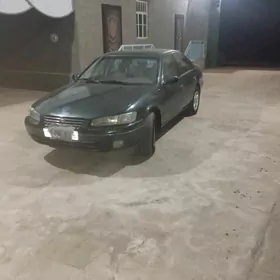 Toyota Camry 1999