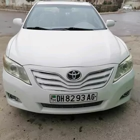 Toyota Camry 2011