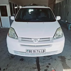 Toyota Sienna 2004