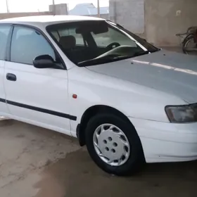 Toyota Carina 1995