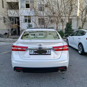 Toyota Avalon 2013