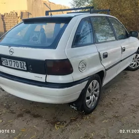 Opel Astra 1998