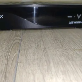 Тюнер HD BOX HB 3500 CI+