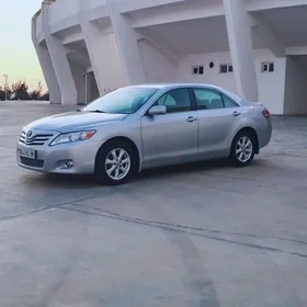 Toyota Camry 2011