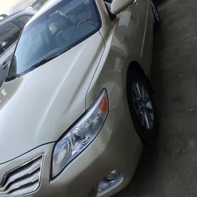 Toyota Camry 2011