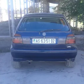 Volkswagen Golf 1993