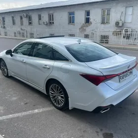 Toyota Avalon 2020