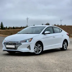 Hyundai Elantra 2019