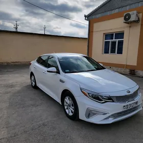 Kia Optima 2020