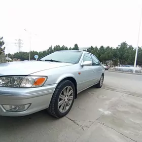 Toyota Camry 2001