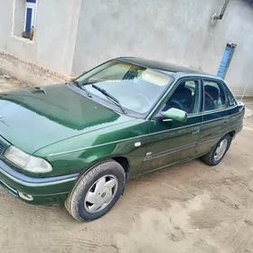 Opel Astra 1996