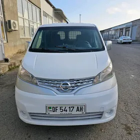 Nissan NV200 2019