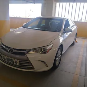 Toyota Camry 2015