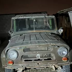 UAZ 469 1986