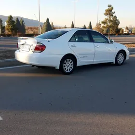 Toyota Camry 2005