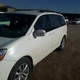 Toyota Sienna 2006